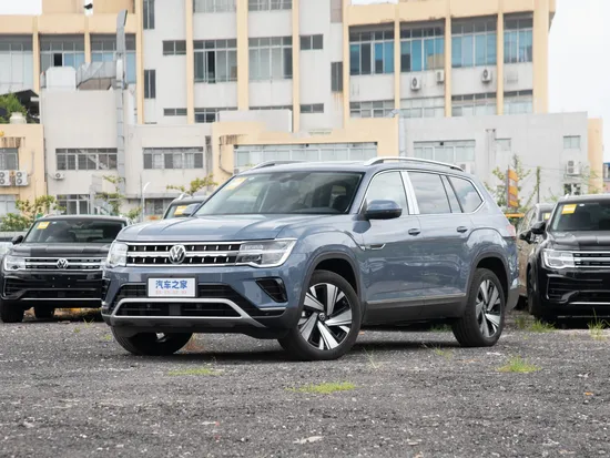 征服者Saic フォルクスワーゲン テラモント コンパクトビークル スポーツユーティリティビークル 4WD 2.0t ガソリンエンジン コンパクト SUV 中国製
